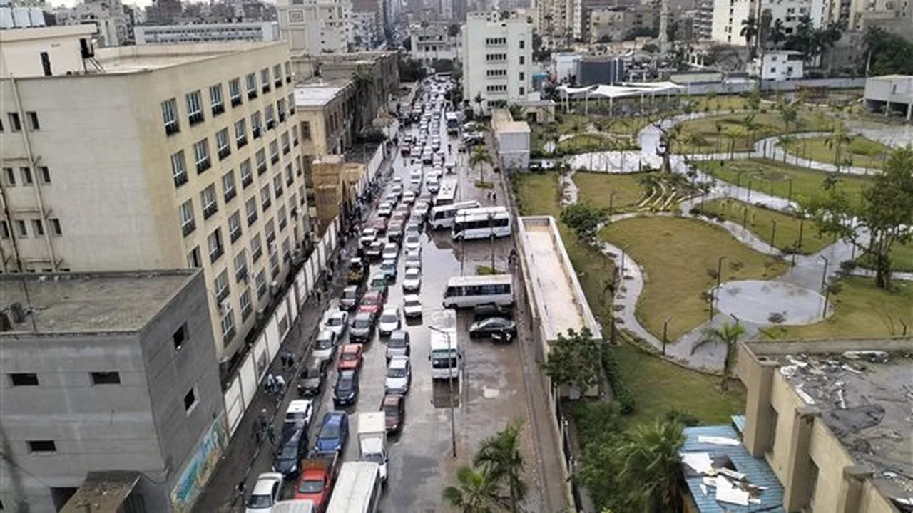 تحذيرات الأرصاد.. طقس الغربية يشهد تباينًا كبيرًا في درجات الحرارة بمعدلات غير مسبوقة